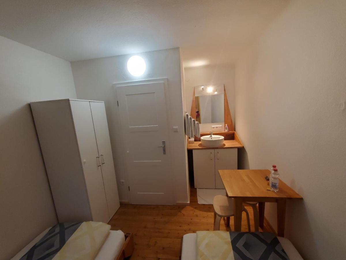Gaestehaus Lichdi Schwaigern Εξωτερικό φωτογραφία